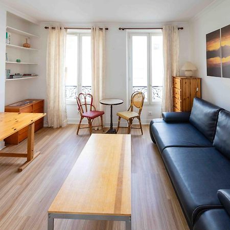 Well Located Apartment In París Exterior foto